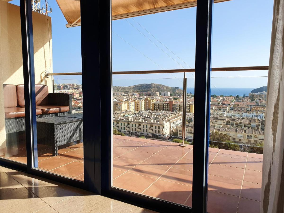 Modern With Sea View In 65 M² *